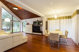 Inneneinrichtung aus Holz